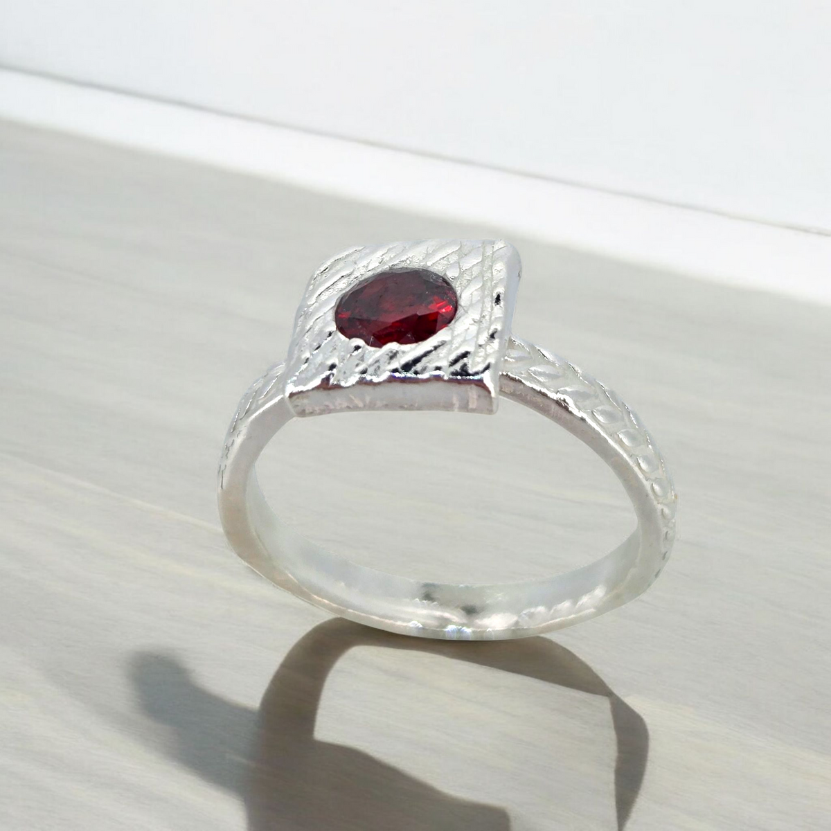Garnet Brillance